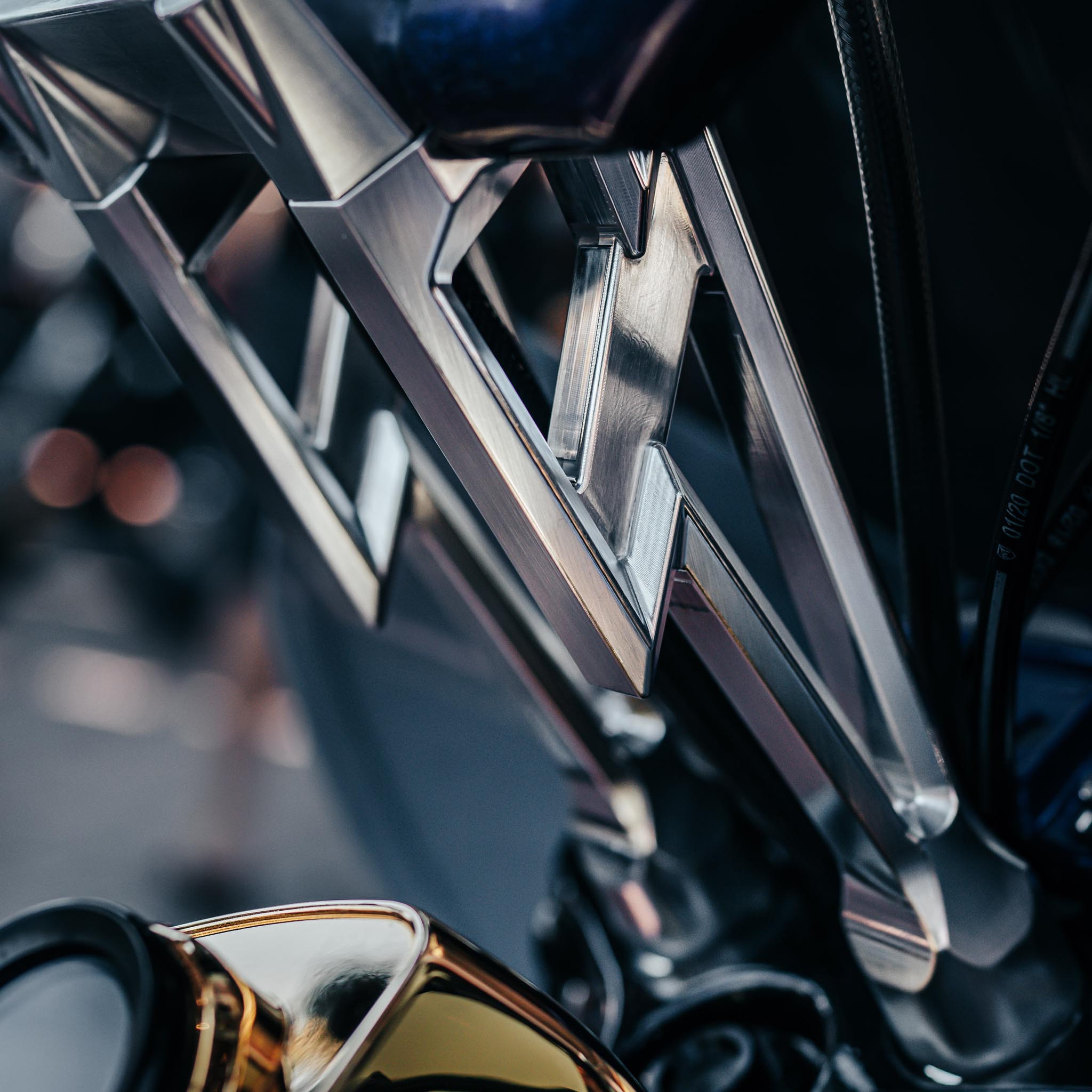 Complete Lightning Strike Riser And Moto Bar Kit For FXLRS - Lucky Speed Shop