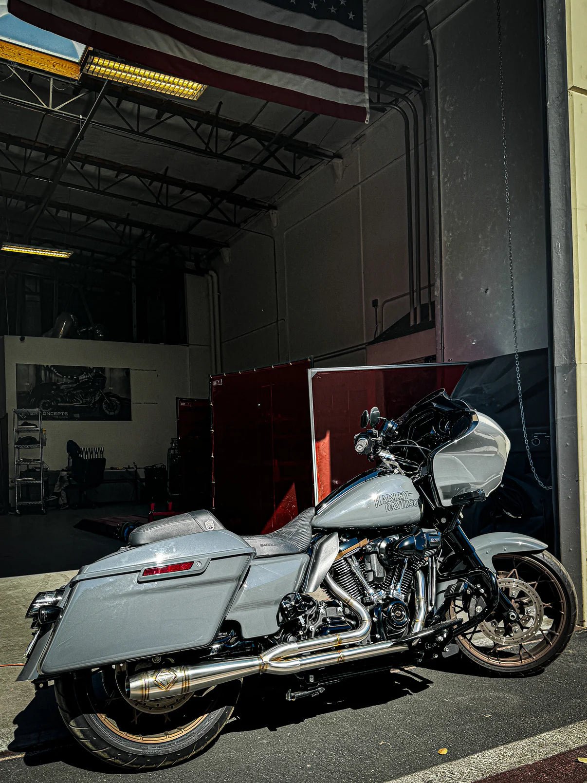 SP Concepts 2017 - 2024 M8 Bagger - Mid Length “ELSINORE” - EXHAUST - Lucky Speed Shop