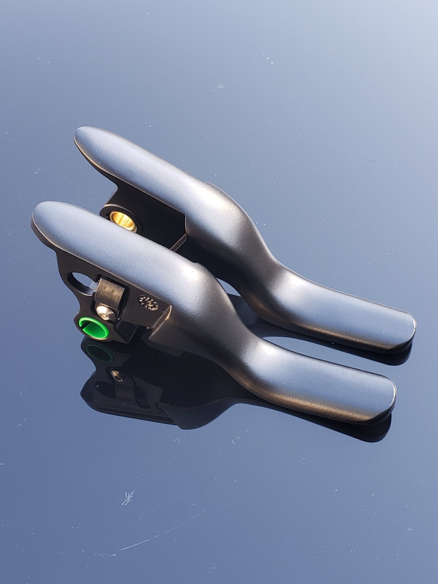 Lucky Speed 15-UP Softail Smooth Shorty Levers - Shorty Levers - Lucky Speed Shop - Lucky Speed Shop