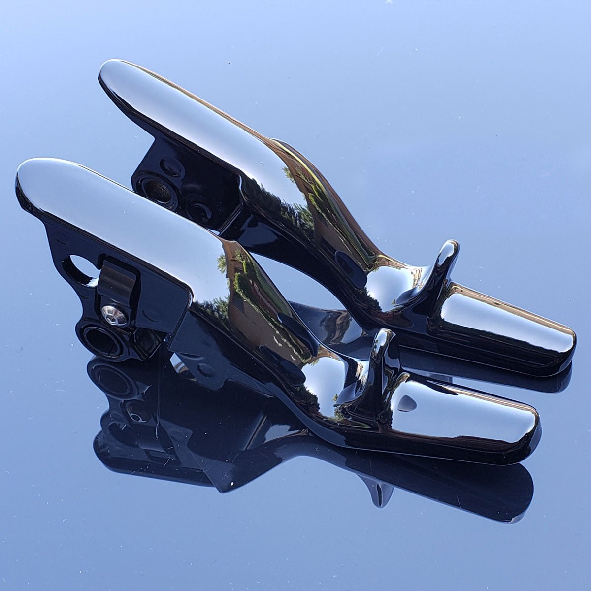 Lucky Speed 15-UP Softail Trigger Shorty Levers - Shorty Levers - Lucky Speed Shop - Lucky Speed Shop